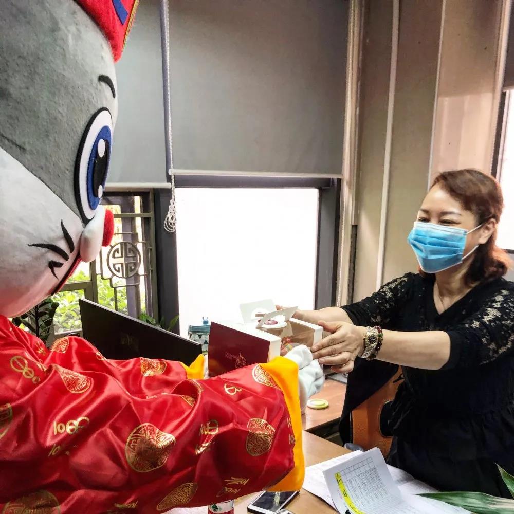 暮春三月，戴上口罩过个“生日会”吧！